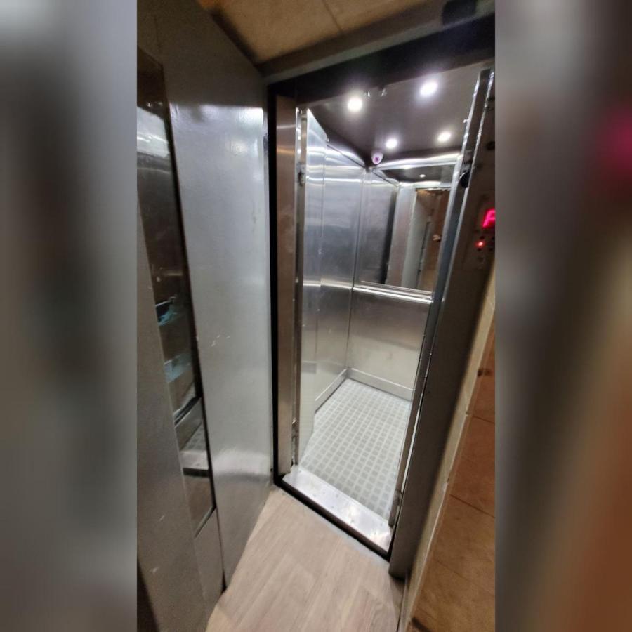 Anastasia Bratianu Apart 28 A Self Check From 2 Pm بوخارست المظهر الخارجي الصورة