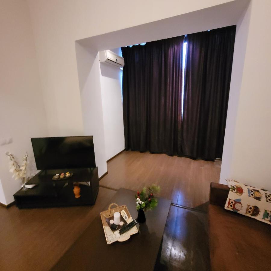 Anastasia Bratianu Apart 28 A Self Check From 2 Pm بوخارست المظهر الخارجي الصورة